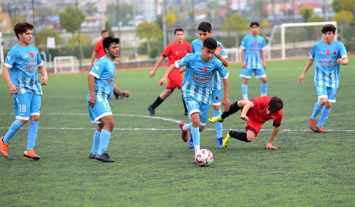 Futbol Okul Sporları Yıldızlar Yarı Final Müsabakaları Denizli\'de yapılacak