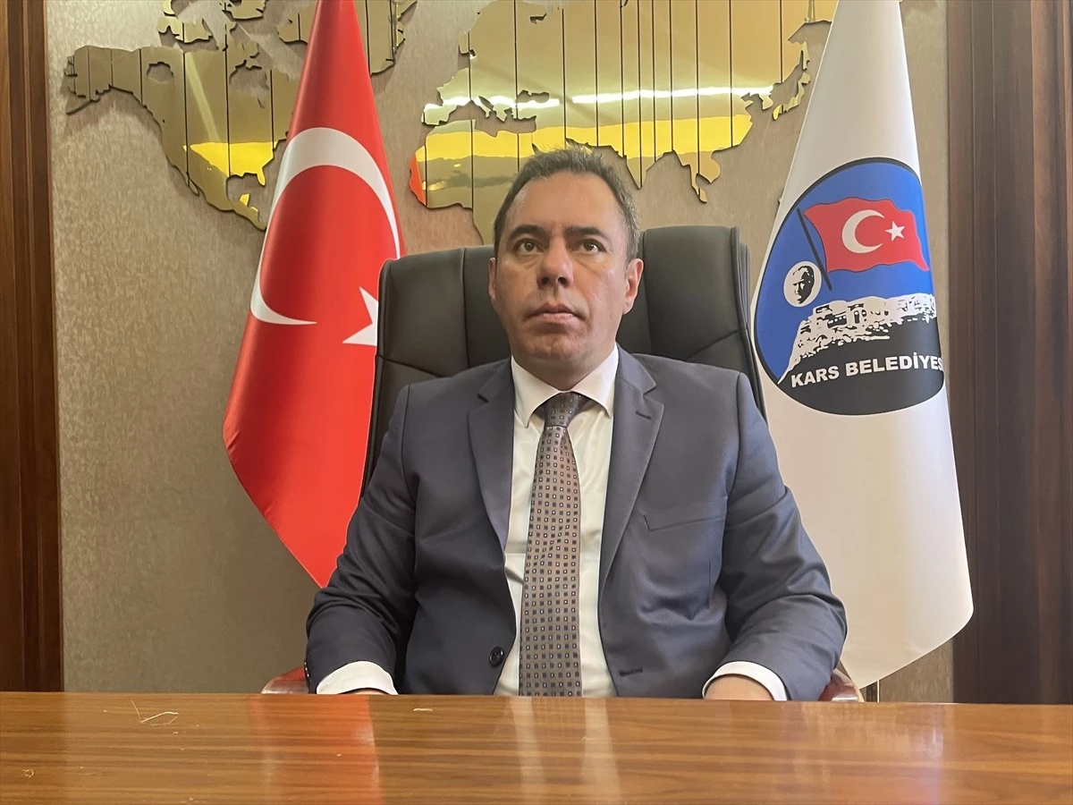 MHP\'li Ötüken Senger Kars Belediye Başkanlığına seçildi