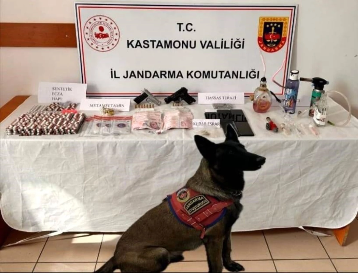 Kastamonu\'da Uyuşturucu Operasyonu: 3 Tutuklama