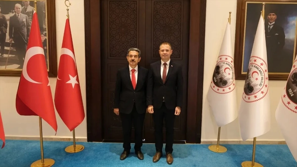 Kırklareli Valisi Birol Ekici, Kırklareli Belediye Başkanı Derya Bulut\'u kabul etti
