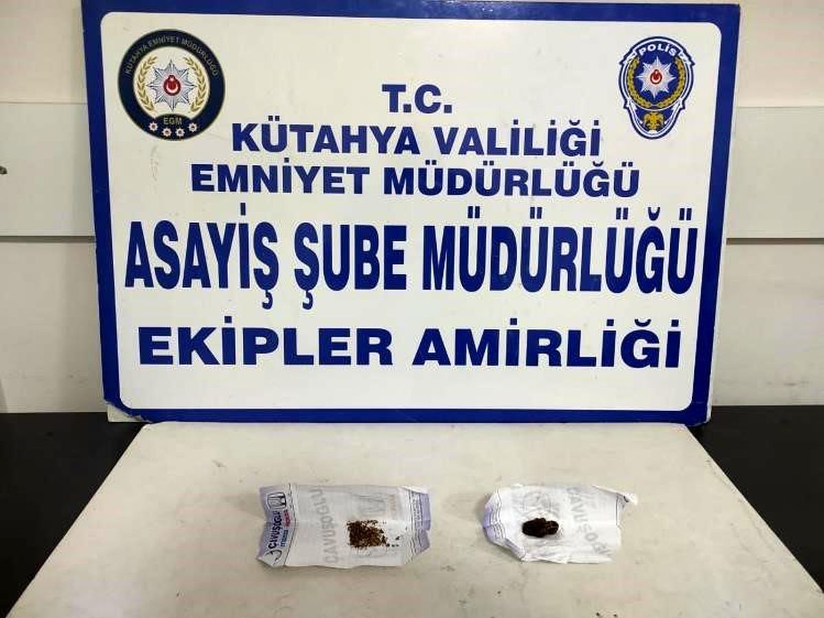 Kütahya\'da yapılan kontrollerde uyuşturucu ele geçirildi