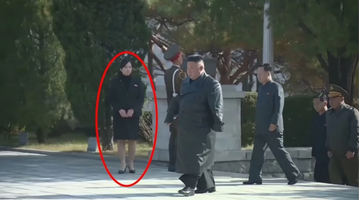 Kuzey Koreli Pop Yıldızı Hyon Song-wol\'un Kim Jong Un ile Gizli İlişkisi Sürüyor