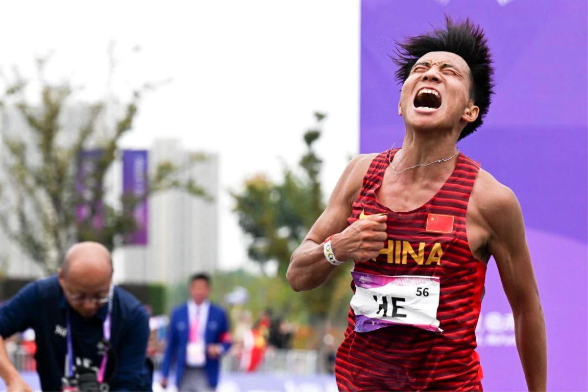 Çinli Koşucunun Yarı Maratonda Kazanmasına İzin Verildiği İddiaları Soruşturuluyor