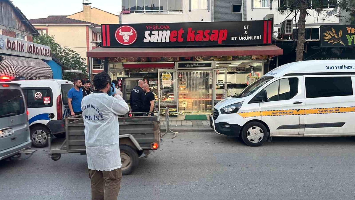İzmit\'te Kasap Dükkanına Pompalı Tüfekle Saldırı: Şahıs Adliyeye Sevk Edildi