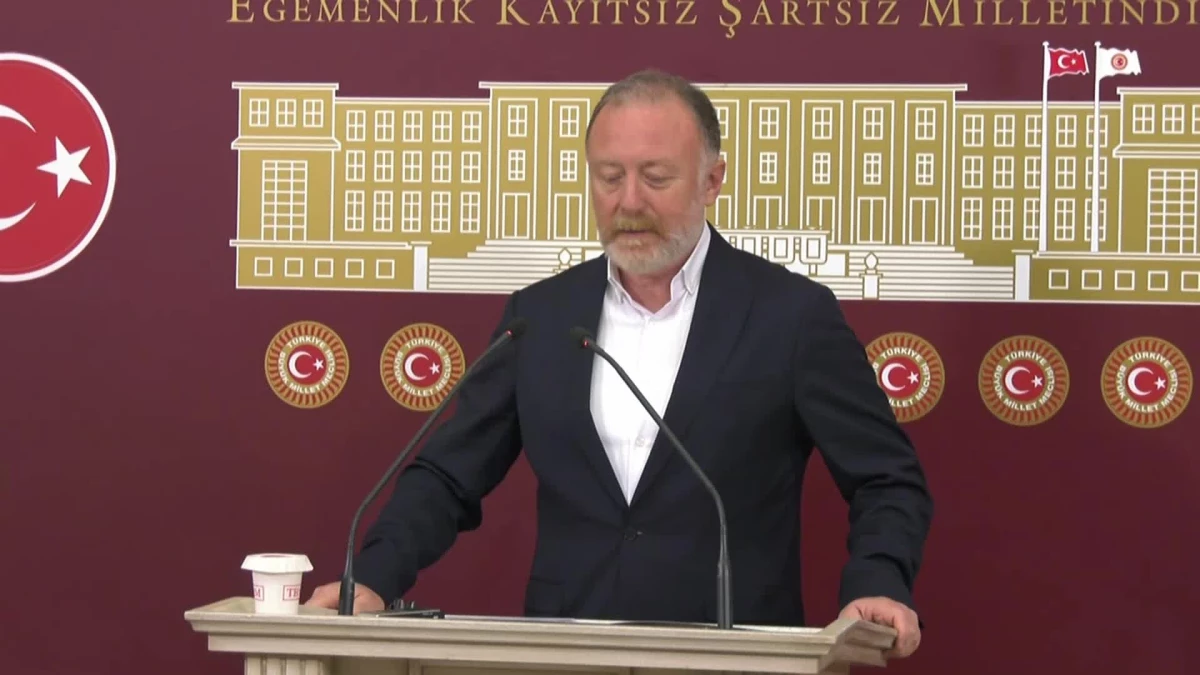 Sezai Temelli: "Demokratik Çözümden Kaçanlar Hem Türkiye\'yi Hem Orta Doğu\'yu Girdaba Sürüklediler"