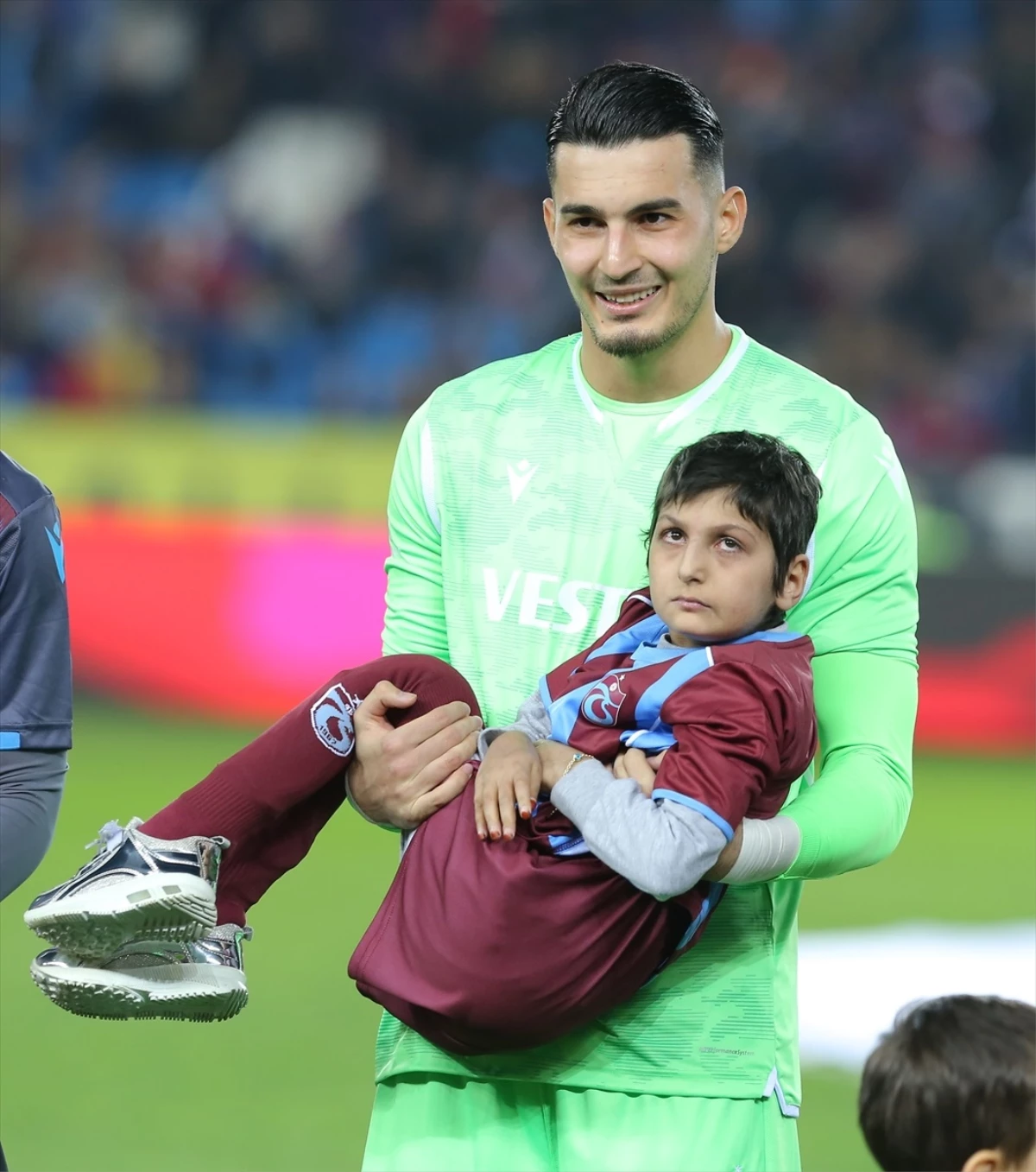 Trabzonspor\'un forma tanıtımında yer alan Hicran Yıldız yaşamını yitirdi