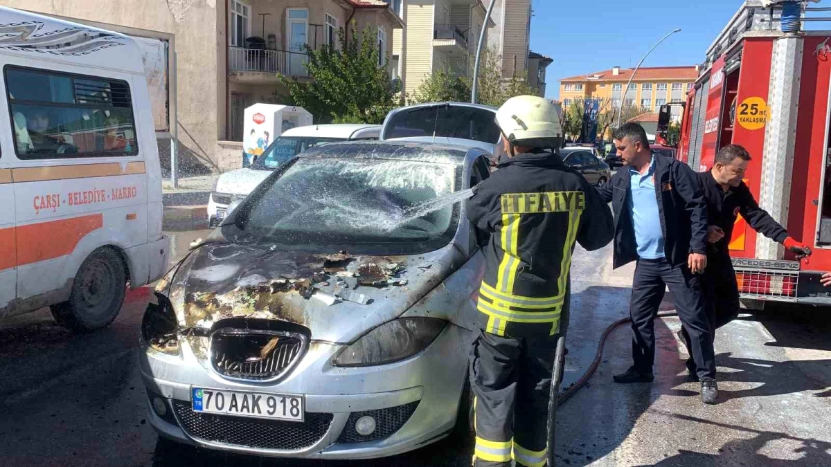 Karaman\'da trafik ışıklarında otomobil yanarak hasar gördü