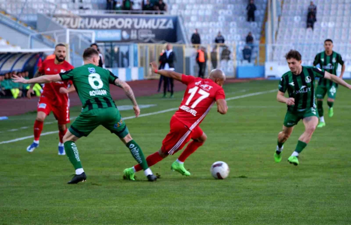 Erzurumspor FK ve Sakaryaspor Berabere Kaldı