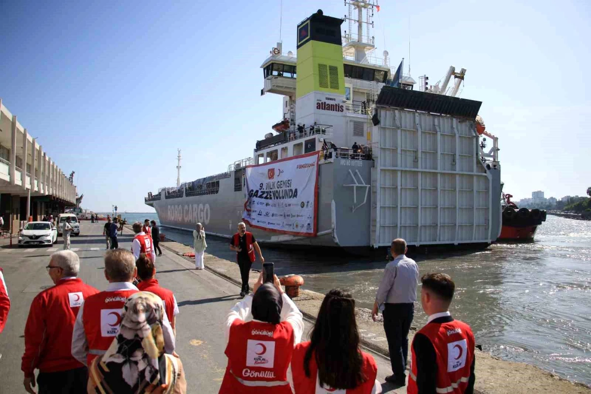 İyilik Gemisi, Gazze\'ye 3 bin 774 ton insani yardım malzemesi taşıyor