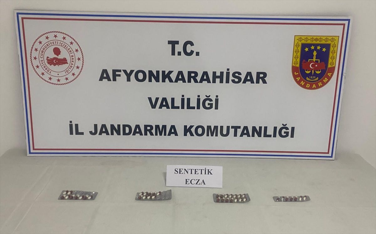 Afyonkarahisar\'da Uyuşturucu Operasyonu: 5 Şüpheli Gözaltına Alındı