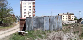 Konya'da Barakanın Üzerinden Düşen Kişi Yaralandı