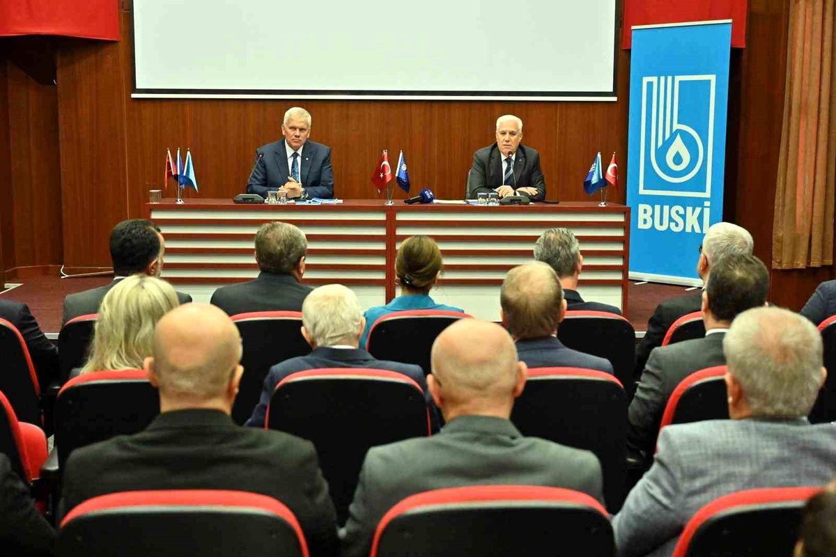 Bursa\'da Alt Yapı Çalışmaları Hız Kesmeden Devam Ediyor