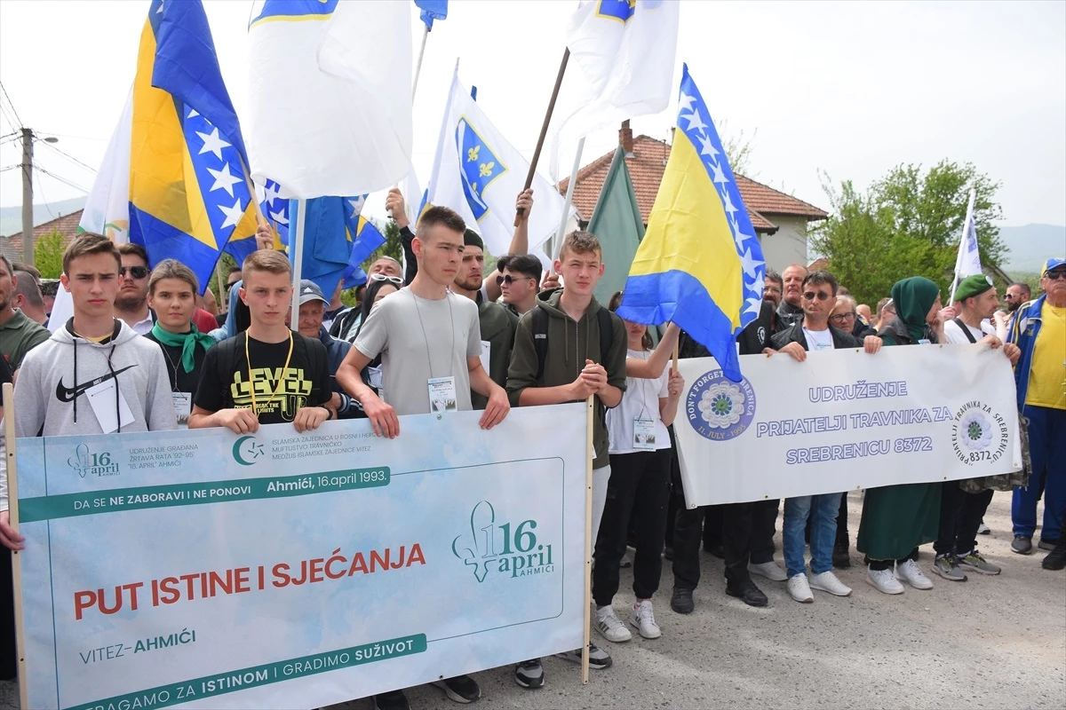 Bosna Hersek\'teki Ahmiçi Katliamı\'nın kurbanları için anma töreni düzenlendi