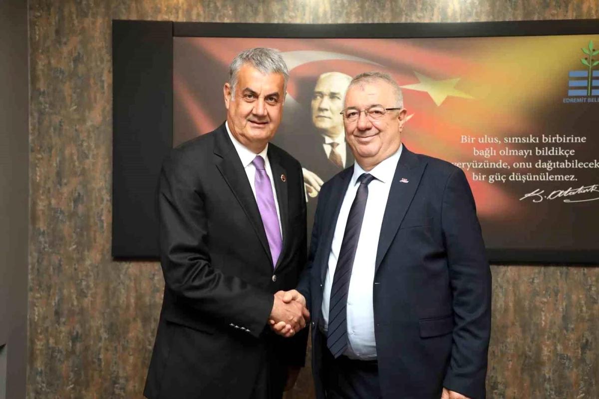 Edremit Belediye Başkanı Mehmet Ertaş, CHP\'li Meclis Üyesi Cavit Cebeci\'yi başkan yardımcısı olarak atadı