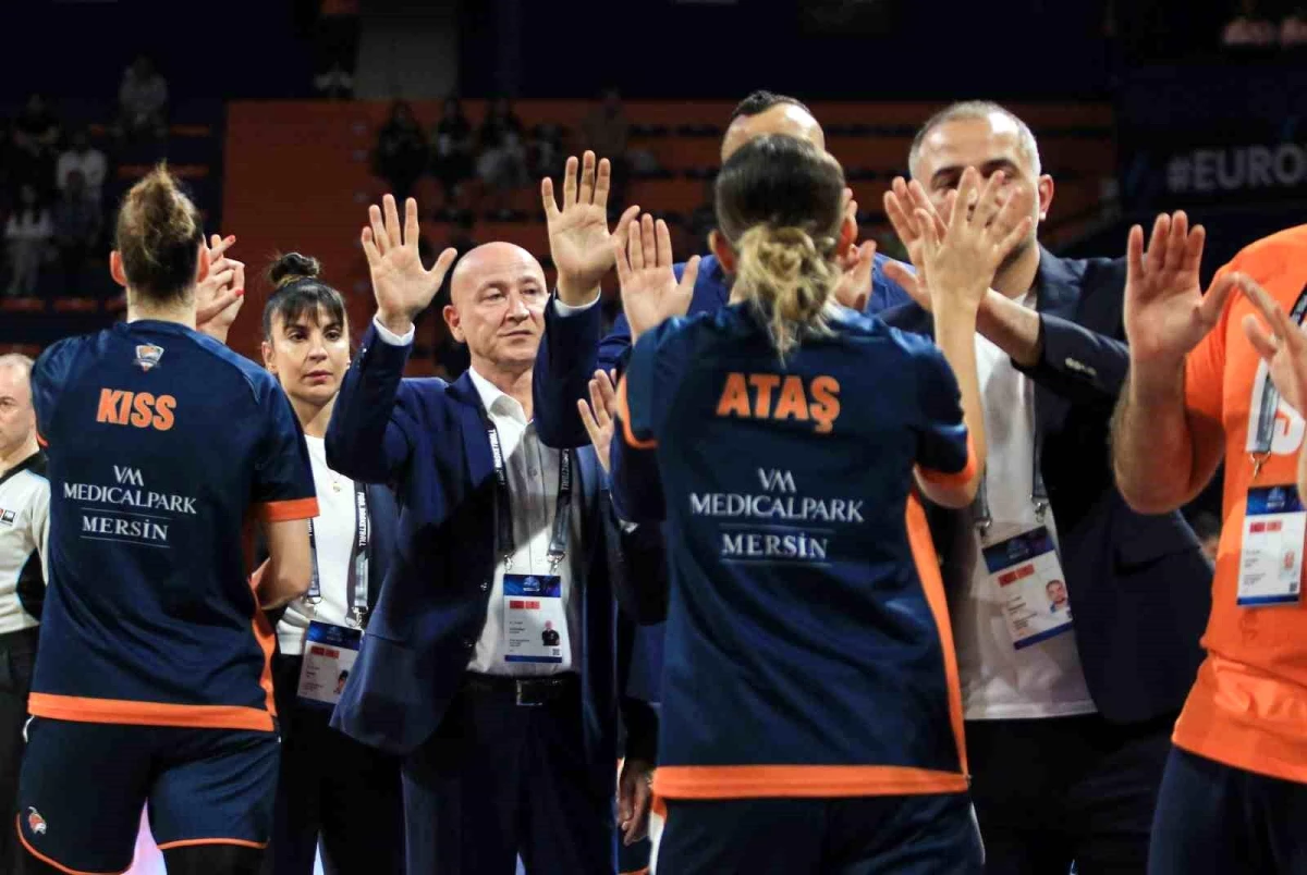 ÇBK Mersin ve Fenerbahçe, play-off final serisinde karşı karşıya gelecek