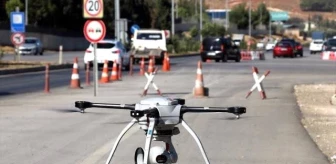 Bilecik'te Drone Denetiminde Emniyet Şeridi Kullanan Sürücüye Cezai İşlem
