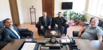 Gümüşhacıköy TSO Başkanı Ali Koca, Hamamözü Belediye Başkanı Cihan Demir'i ziyaret etti