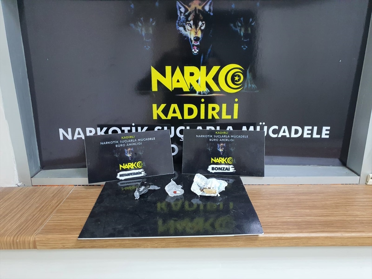 Kadirli\'de asayiş uygulamalarında 14 şüpheli tutuklandı