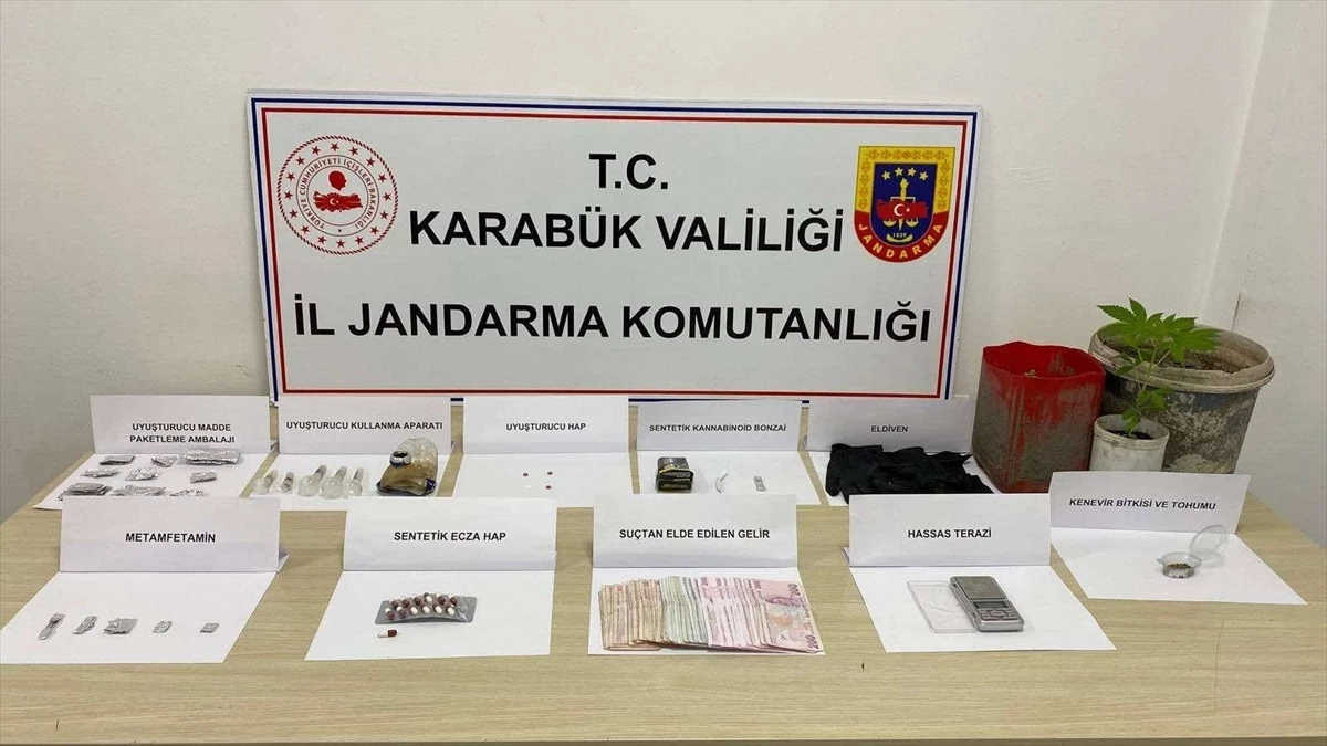 Karabük\'te Uyuşturucu Operasyonunda 4 Şüpheli Tutuklandı