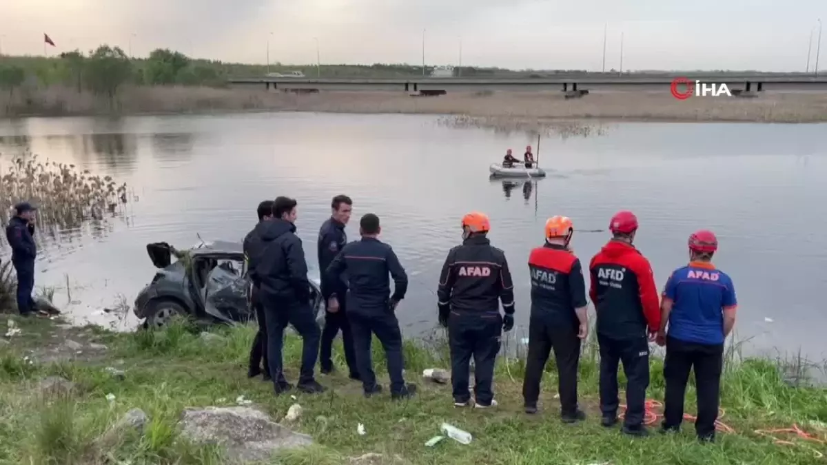 Kontrolden çıkan otomobil Büyükçekmece Gölü\'ne düştü: 1 yaralı