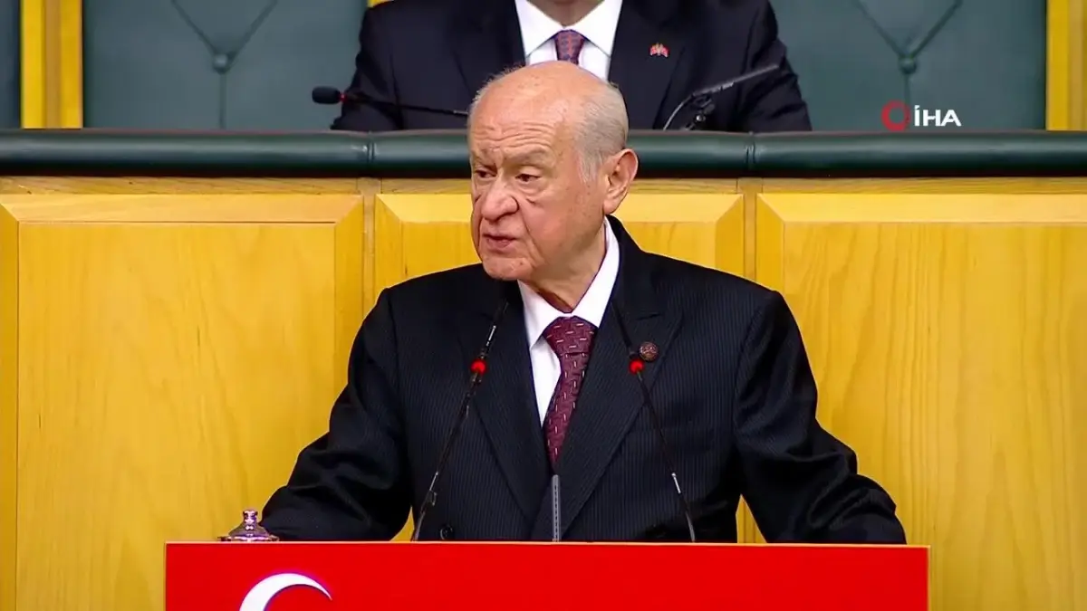 MHP Genel Başkanı Devlet Bahçeli: "Kiev ile Moskova İstanbul\'da el sıkışmalı, 3. Dünya Savaşı senaryosunu tedavüle sokan, nükleer savaştan bahseden...