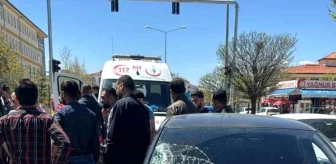 Elazığ'da yaya geçidinde çocuk otomobilin çarpması sonucu yaralandı