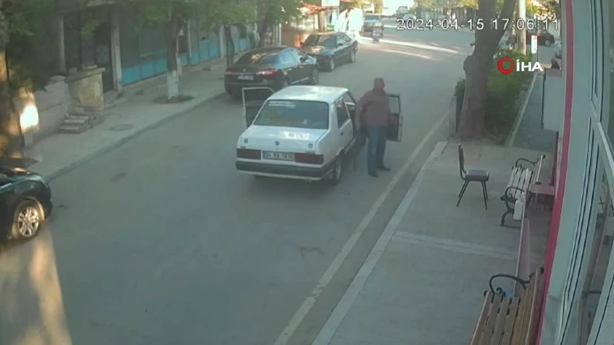 Silivri\'de kahvehaneye av tüfeğiyle saldırı kamerada