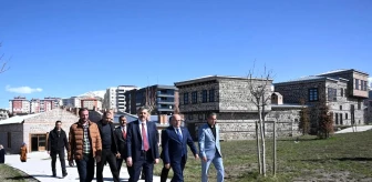 Erzurum Valisi Üç Kümbetler ve çevresinde incelemelerde bulundu