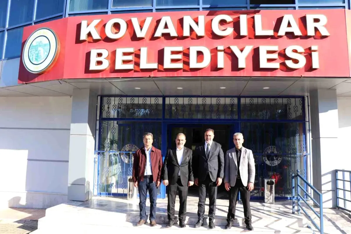 Elazığ Ticaret ve Sanayi Odası Başkanı İdris Alan, Belediye Başkanlarını Ziyaret Etti