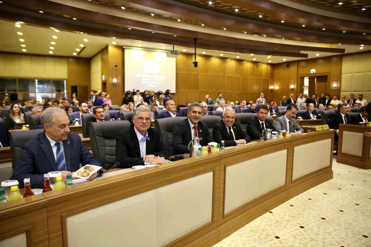 Bursa Büyükşehir Belediye Meclisi 2023 Yılı Faaliyet Raporunu Kabul Etti