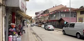 Hendek'te Çanak Anten Düşmesi Sonucu Vatandaş Saniyelerle Kurtuldu