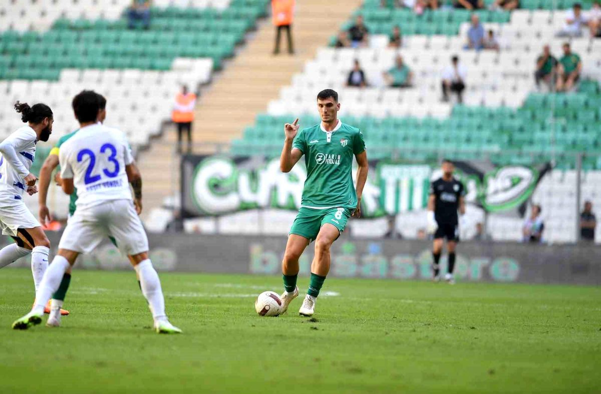 Bursaspor, Ertuğrul Kurtuluş\'un sözlerinin yalan olduğunu açıkladı