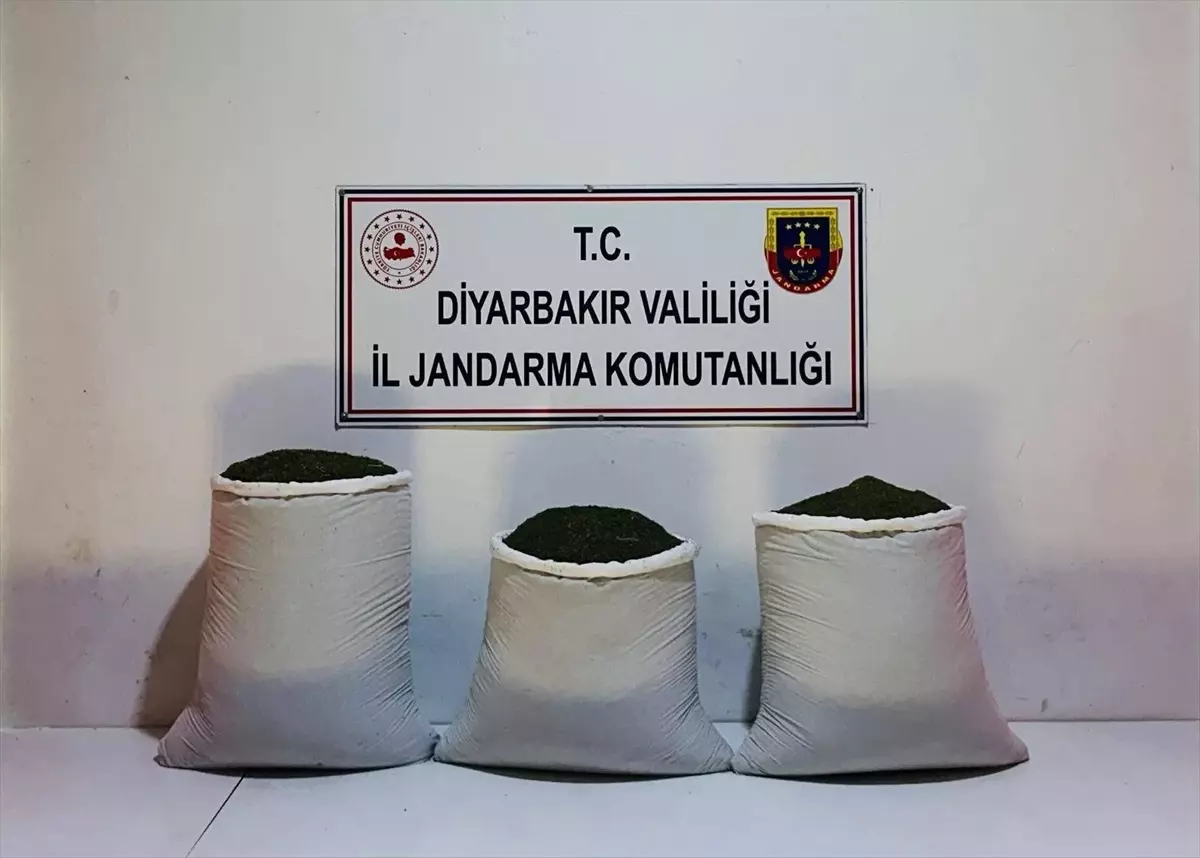 Diyarbakır Lice\'de 67 Kilogram Uyuşturucu Ele Geçirildi