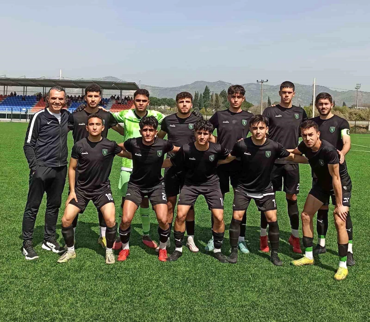 Efeler 09 Spor U19 Takımı, Turgutluspor ile Play-Off\'ta karşılaşacak
