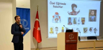 Anadolu Üniversitesi'nde Otizmli Çocukların Eğitimi Konulu Seminer Gerçekleştirildi