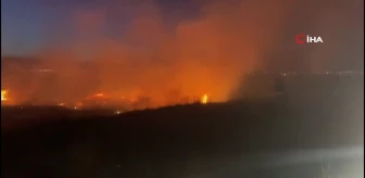 Erzincan'da örtü yangını itfaiyenin müdahalesiyle söndürüldü