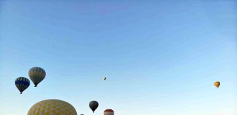 Kapadokya'da Sıcak Hava Balonları İki Gün İptal Edildi