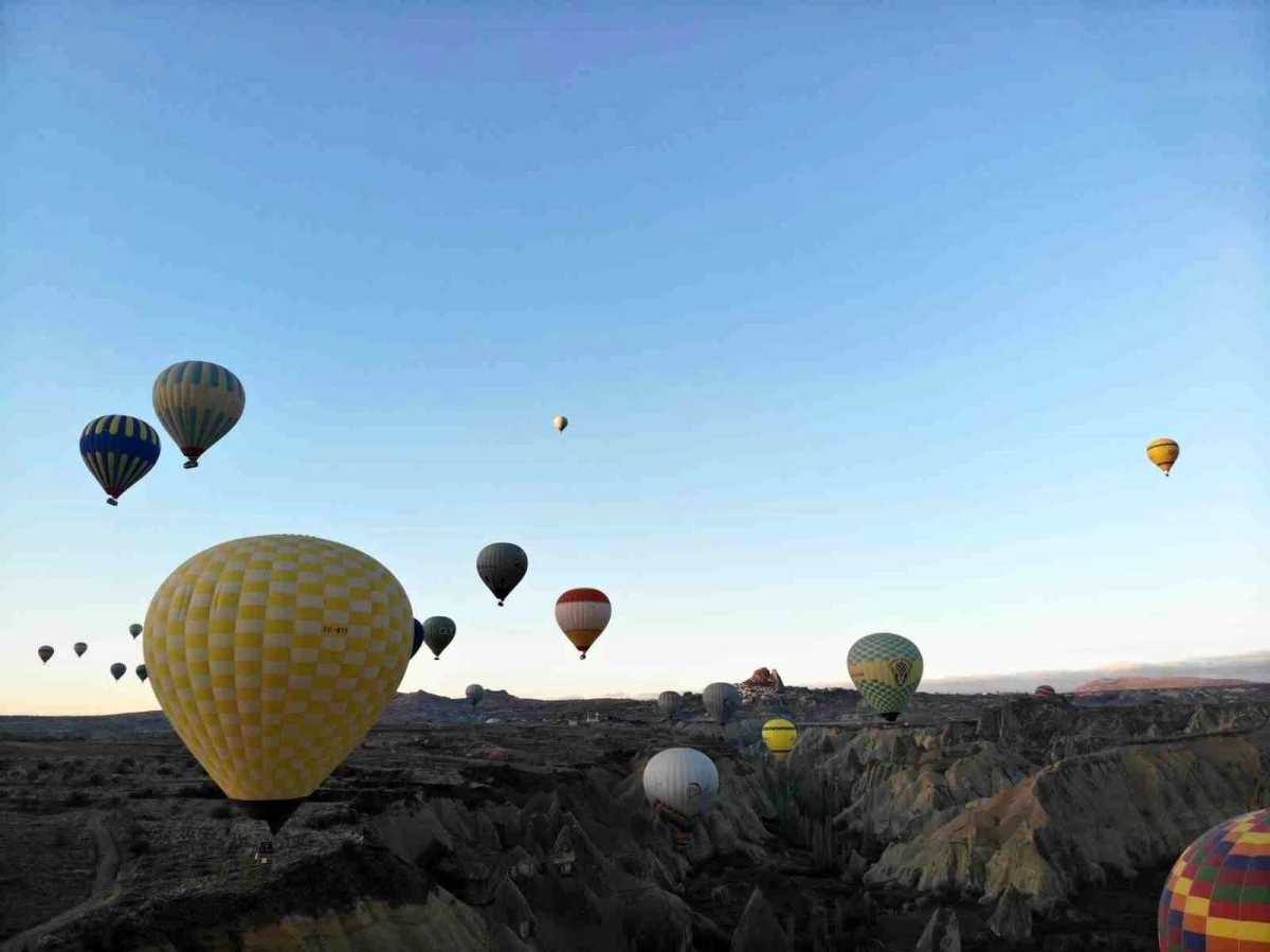 Kapadokya\'da Sıcak Hava Balonları İki Gün İptal Edildi