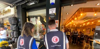 İzmir'de kafe ve restoranlarda fiyat listesi denetimi yapıldı