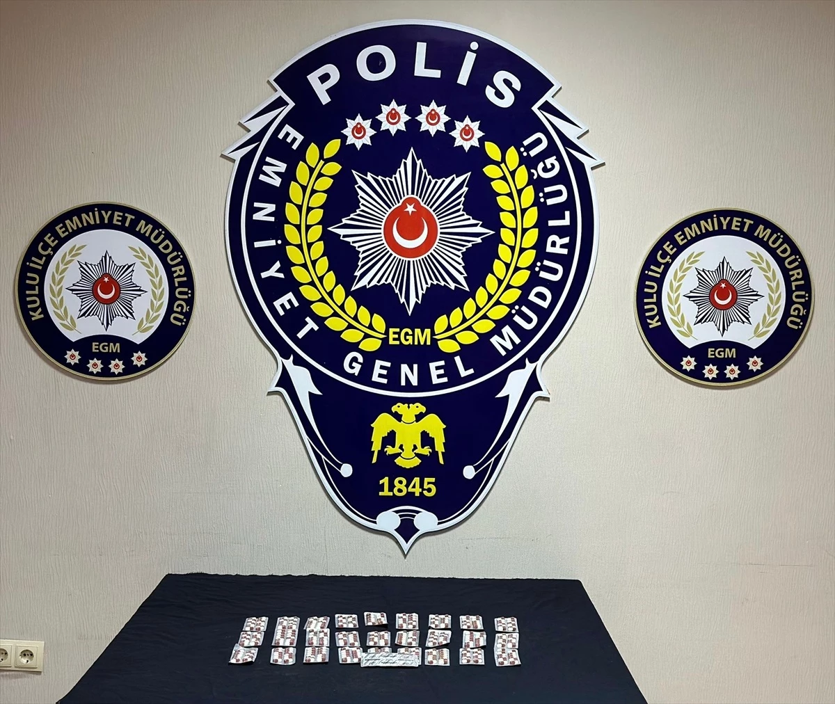 Konya\'da Uyuşturucu Operasyonunda 2 Şüpheli Tutuklandı