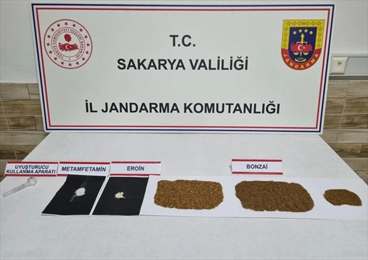 Sakarya\'da düzenlenen uyuşturucu operasyonlarında 24 şüpheli gözaltına alındı