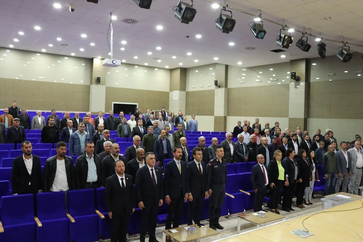 Sivas Şarkışla\'da Köylere Hizmet Götürme Birliği Meclis Toplantısı Gerçekleştirildi