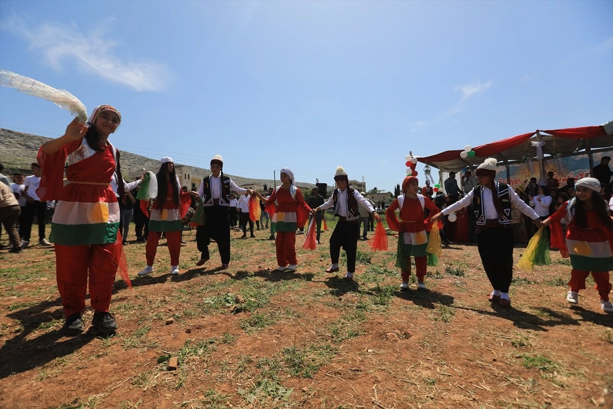 Afrin\'de Ezidiler Kırmızı Çarşamba Bayramı\'nı kutladı