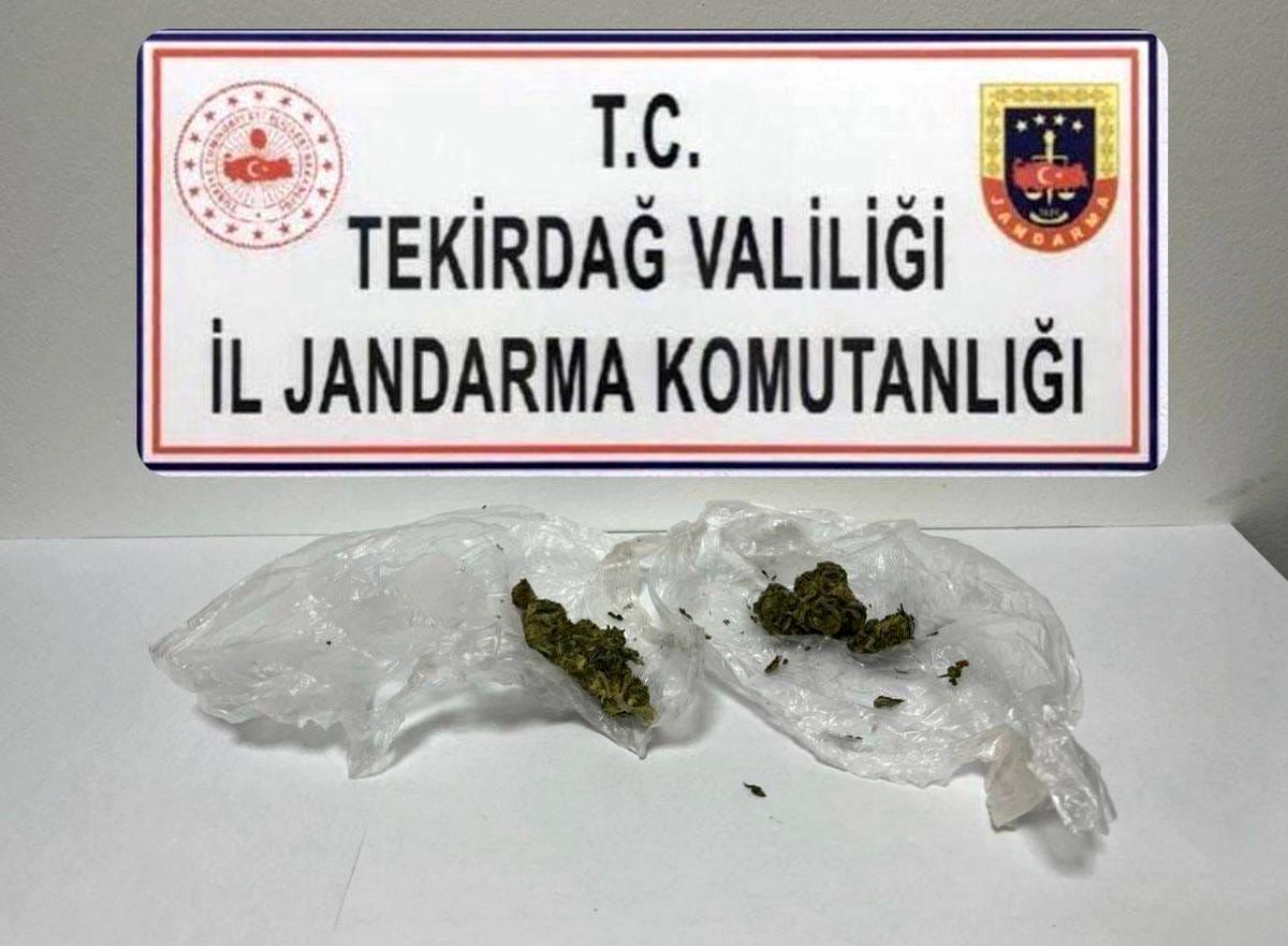 Tekirdağ\'da Uyuşturucu Operasyonu: 8 Şüpheli Yakalandı