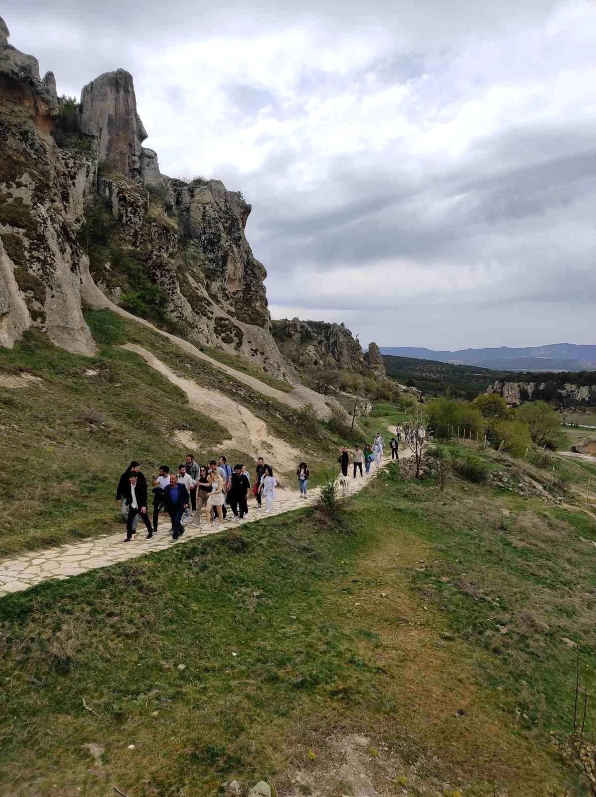 Eskişehir\'de Turizm Haftası kapsamında \'Yazılıkaya Doğa ve Kültür Yürüyüşü\' düzenlendi