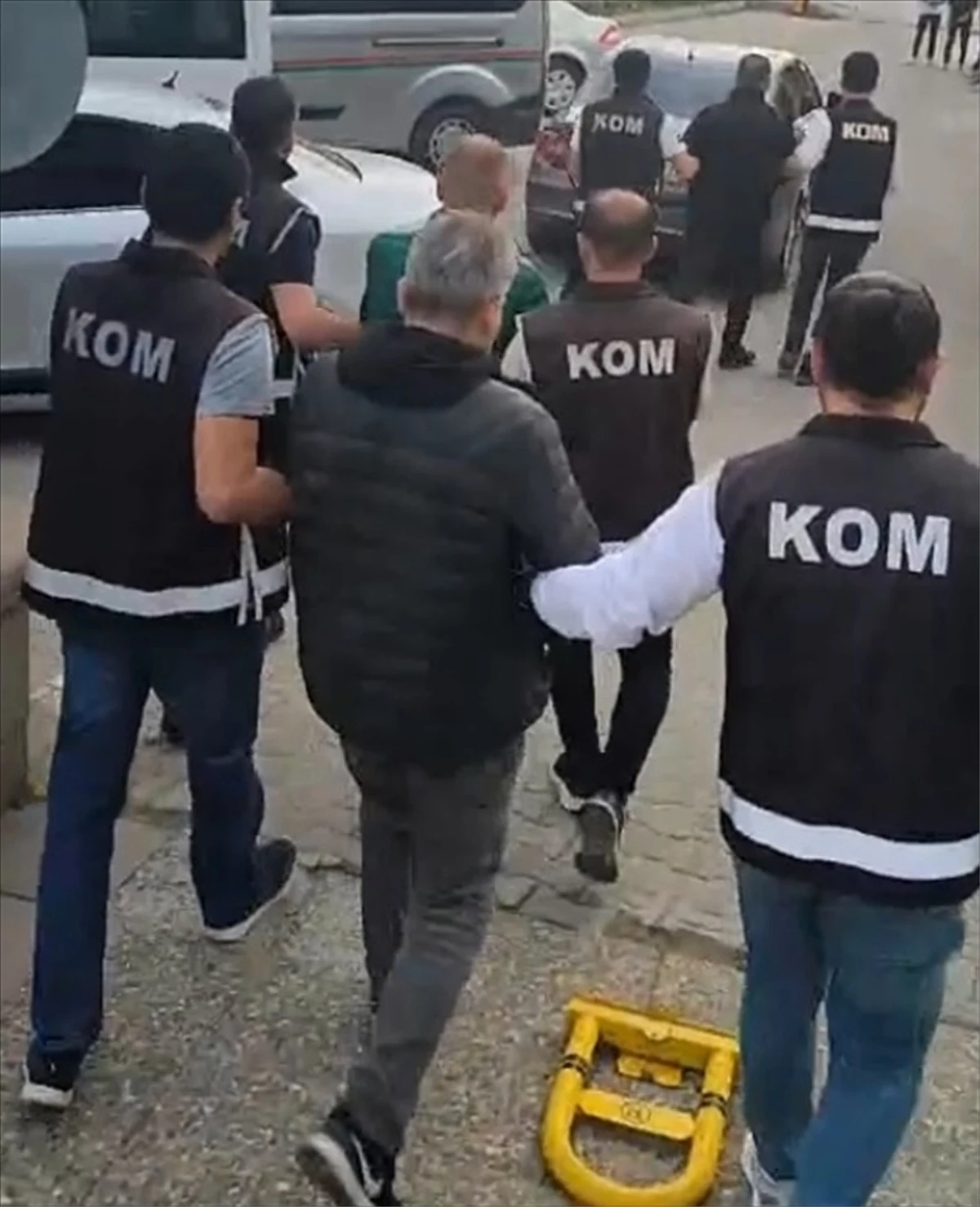 Aksaray\'da Estetik Operasyon Dolandırıcılığı: Doktor ve 2 Kişi Tutuklandı