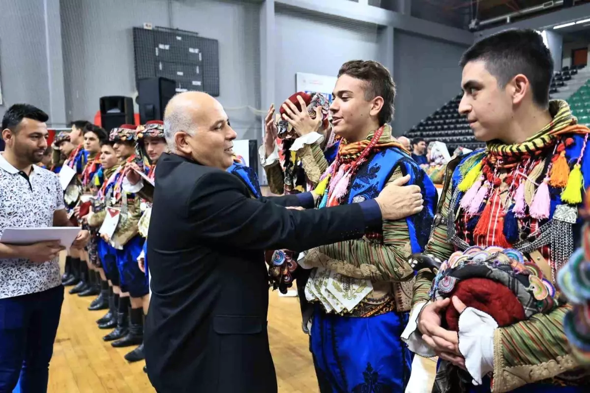 Denizli\'de Okul Sporları Halk Oyunları Bölge Şampiyonası Son Buldu