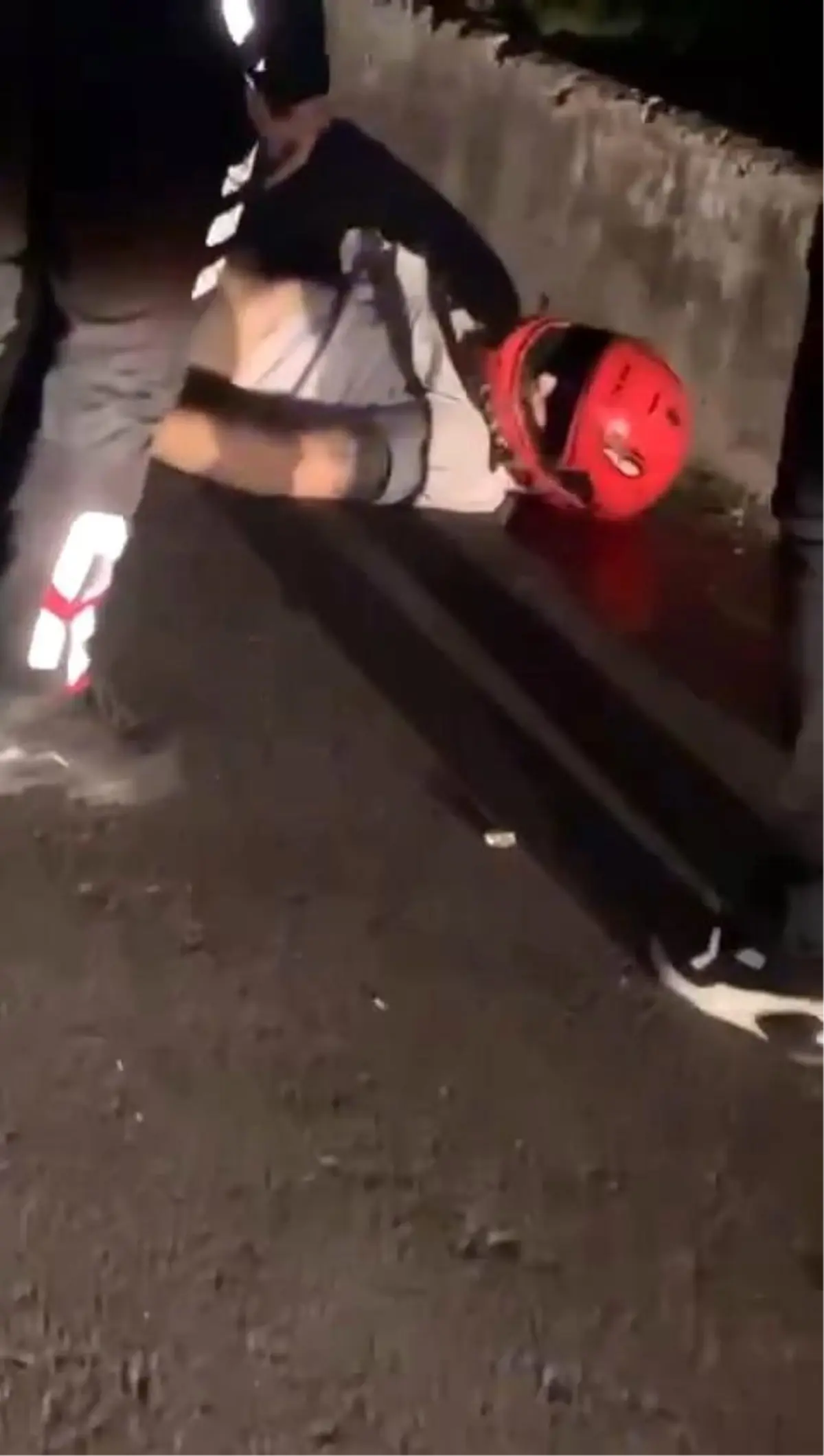 Ataşehir\'de Motosikletli Silahlı Saldırıya Uğradı