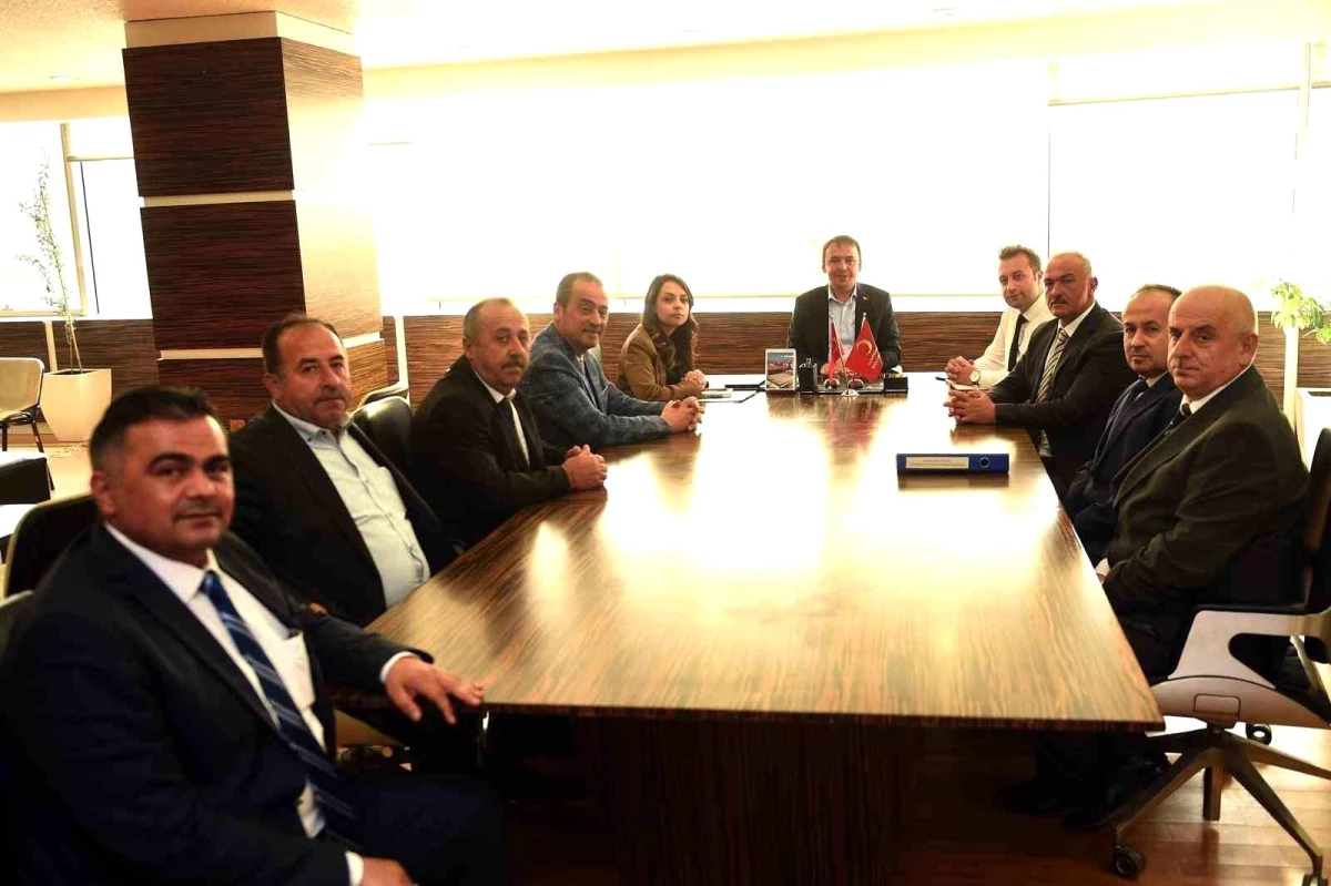 Kastamonu Belediye Başkanı Ulaşım Sorununu Çözmek İçin Toplantı Yaptı