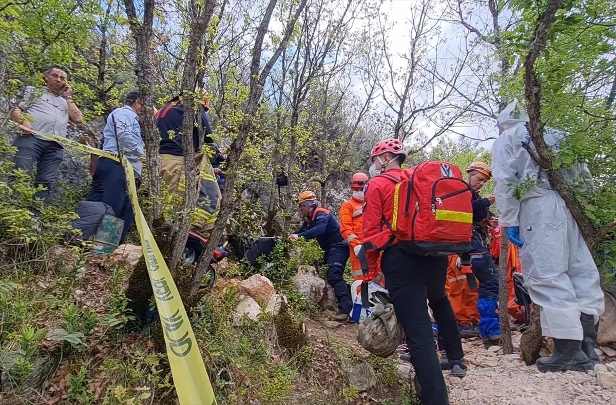 İznik\'te Define Aramak İçin Girdikleri Mağarada 3 Kişi Hayatını Kaybetti